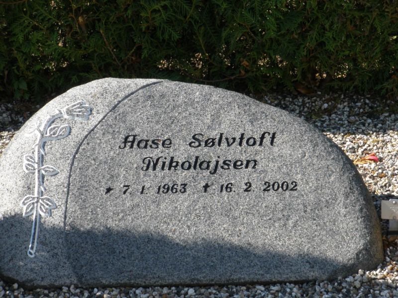 Aase S. Nikolajsen.JPG